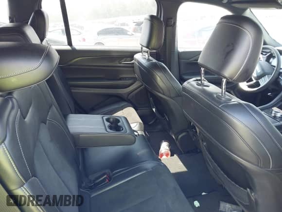 2024 Jeep Grand Cherokee Altitude with VIN 1C4RJKAG3R8557396, listed as a IAAI auction lot 42823588 with 28,719 mi miles and . Bid and sale history available at DreamBid. Image 8.