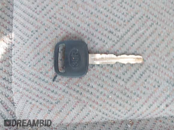 1998 Chevrolet Prizm Lsi с VIN 1Y1SK5281WZ420918, выставлен на аукционе IAAI как лот 42360651 с пробегом 108 178 миль миль и . История ставок и продаж доступна на DreamBid. Изображение 11.