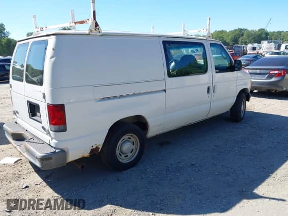2005 Ford Econoline Cargo with VIN 1FTRE14W85HA52580, listed as a IAAI auction lot 43082316 with 188,115 mi miles and . Bid and sale history available at DreamBid. Image 4.