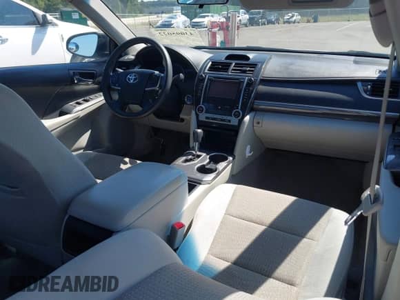 2013 Toyota Camry LE z VIN 4T1BD1FK7DU091564, wystawiony jako IAAI lot #43095022 z przebiegiem 103 132 mil mil oraz . Historia ofert i sprzedaży dostępna na DreamBid. Obrazek 5.