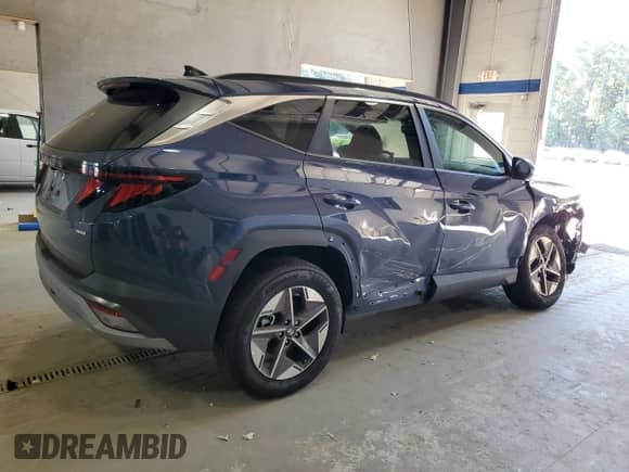 2025 Hyundai Tucson SEL with VIN 5NMJBCDE0SH448134, listed as a Copart auction lot 70383715 with 11,067 mi miles and Salvage title. Bid and sale history available at DreamBid. Image 3.