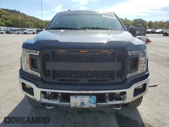 2018 Ford F-150 XLT z VIN 1FTEW1EP3JFE63636, wystawiony jako Copart lot #87091875 z przebiegiem 158 797 mil mil oraz Czysty tytuł • Clean title. Historia ofert i sprzedaży dostępna na DreamBid. Obrazek 5.
