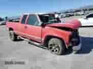 1994 Chevrolet Silverado 2500 с VIN 2GCFK29KXR1311165, выставлен на аукционе Copart как лот 63323395 с пробегом 203 177 миль миль и Списание • Salvage title. История ставок и продаж доступна на DreamBid. Изображение 4.