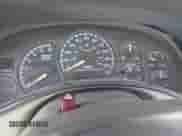 2000 GMC Sierra 1500 SLE z VIN 1GTEC19T0YZ300810, wystawiony jako IAAI lot #42471227 z przebiegiem Nie podano mil oraz . Historia ofert i sprzedaży dostępna na DreamBid. Obrazek 15.