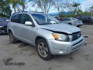 2008 Toyota RAV4 Sport with VIN JTMZK32VX86015173, listed as a IAAI auction lot 41561817 with 157,614 mi miles and . Bid and sale history available at DreamBid. Image 1.