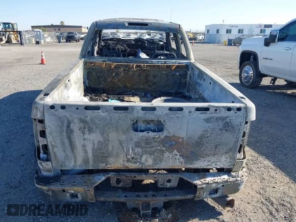 2011 Chevrolet Silverado 2500HD LTZ with VIN 1GC1KYE85BF205387, listed as a IAAI auction lot 42781017 with Not provided miles and . Bid and sale history available at DreamBid. Image 15.