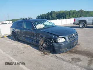 2008 Dodge Magnum with VIN 2D4FV47T78H238912, listed as a IAAI auction lot 42978862 with 163,465 mi miles and . Bid and sale history available at DreamBid. Image 1.