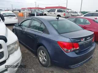 2014 Chevrolet Cruze 1LT с VIN 1G1PC5SB3E7213274, выставлен на аукционе IAAI как лот 43285909 с пробегом 193 588 миль миль и . История ставок и продаж доступна на DreamBid. Изображение 3.