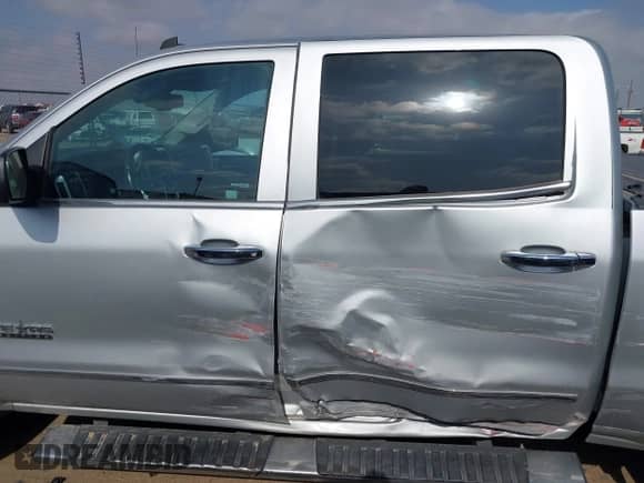 2014 GMC Sierra 1500 SLT с VIN 3GTP1VEC9EG294948, выставлен на аукционе IAAI как лот 42374611 с пробегом 107 337 миль миль и . История ставок и продаж доступна на DreamBid. Изображение 14.
