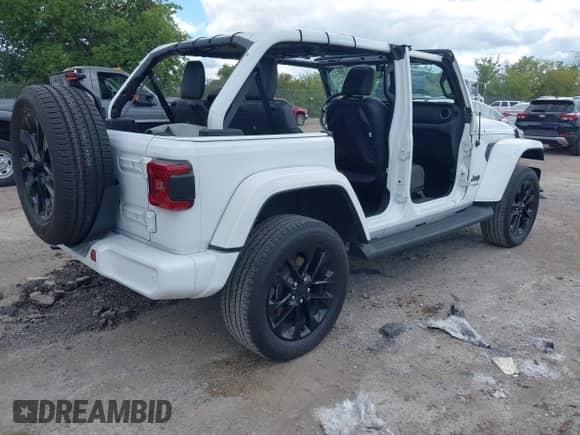 2021 Jeep Wrangler Unlimited Sahara с VIN 1C4HJXEG8MW745760, выставлен на аукционе IAAI как лот 43062353 с пробегом 48 397 миль миль и . История ставок и продаж доступна на DreamBid. Изображение 4.