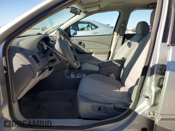 2006 Chevrolet Malibu 1FL z VIN 1G1ZS51856F272772, wystawiony jako Copart lot #43566105 z przebiegiem 124 073 mil mil oraz Szkoda całkowita • Salvage title. Historia ofert i sprzedaży dostępna na DreamBid. Obrazek 7.