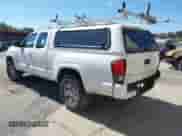 2018 Toyota Tacoma SR с VIN 5TFSX5EN3JX062622, выставлен на аукционе IAAI как лот 43175856 с пробегом 158 687 миль миль и . История ставок и продаж доступна на DreamBid. Изображение 3.