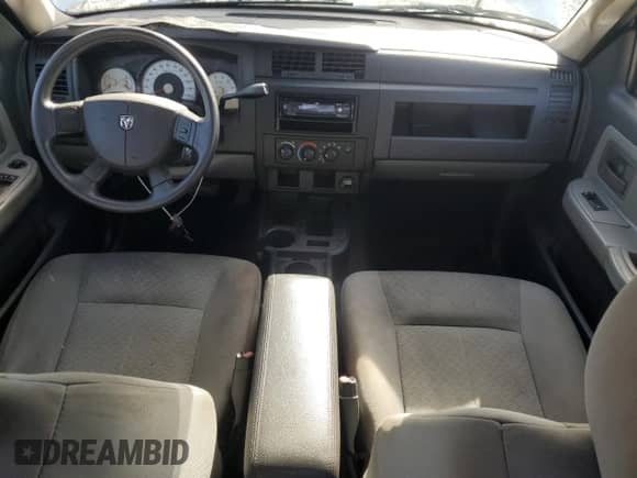 2008 Dodge Dakota with VIN 1D3HE38N68S590475, listed as a Copart auction lot 84948805 with 140,277 mi miles and Clean title. Bid and sale history available at DreamBid. Image 8.