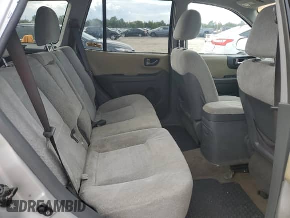 2005 Hyundai Santa Fe GLS с VIN KM8SC73D95U984557, выставлен на аукционе Copart как лот 71441994 с пробегом 157 371 миль миль и Списание • Salvage title. История ставок и продаж доступна на DreamBid. Изображение 11.