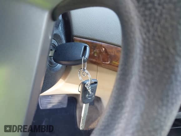 2010 Honda Accord EX z VIN 5KBCP3F75AB008260, wystawiony jako IAAI lot #41920550 z przebiegiem 126 267 mil mil oraz . Historia ofert i sprzedaży dostępna na DreamBid. Obrazek 11.