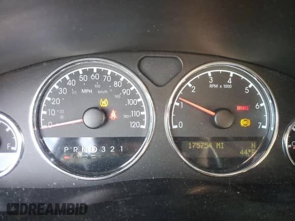 2006 Chevrolet Uplander 1LT z VIN 1GNDV33L46D224679, wystawiony jako Copart lot #89373255 z przebiegiem 175 754 mil mil oraz Nie do naprawy • Non repairable. Historia ofert i sprzedaży dostępna na DreamBid. Obrazek 9.