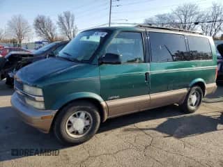 1998 Chevrolet Astro с VIN 1GNDM19W8WB200244, выставлен на аукционе Copart как лот 48627765 с пробегом 122 384 миль миль и Чистый • Clean title. История ставок и продаж доступна на DreamBid. Изображение 1.