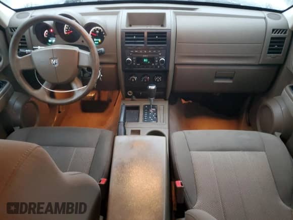 2010 Dodge Nitro SE with VIN 1D4PT2GK6AW121660, listed as a Copart auction lot 72792324 with 175,358 mi miles and Salvage title. Bid and sale history available at DreamBid. Image 8.