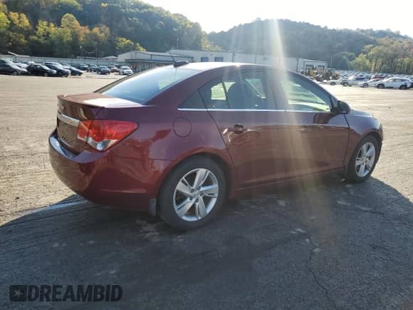 2015 Chevrolet Cruze Diesel z VIN 1G1P75SZ1F7167995, wystawiony jako Copart lot #82561685 z przebiegiem 82 717 mil mil oraz Szkoda całkowita • Salvage title. Historia ofert i sprzedaży dostępna na DreamBid. Obrazek 3.