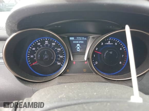 2013 Hyundai Genesis Coupe Premium with VIN KMHHT6KD5DU094108, listed as a Copart auction lot 60419075 with 77,219 mi miles and Clean title. Bid and sale history available at DreamBid. Image 9.