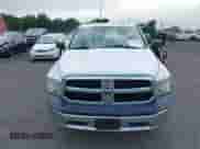 2017 Ram 1500 Express z VIN 3C6RR6KT7HG532853, wystawiony jako IAAI lot #42722037 z przebiegiem 160 758 mil mil oraz . Historia ofert i sprzedaży dostępna na DreamBid. Obrazek 12.