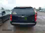 2009 Chevrolet Suburban LTZ z VIN 1GNFK36399R290858, wystawiony jako IAAI lot #42738830 z przebiegiem 214 790 mil mil oraz . Historia ofert i sprzedaży dostępna na DreamBid. Obrazek 16.