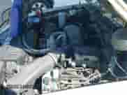 1996 Chevrolet Blazer z VIN 1GNDT13W2T2305420, wystawiony jako IAAI lot #41790250 z przebiegiem 144 378 mil mil oraz . Historia ofert i sprzedaży dostępna na DreamBid. Obrazek 12.