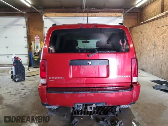 2011 Dodge Nitro Heat with VIN 1D4PU4GX3BW501092, listed as a Copart auction lot 68682015 with 124,694 mi miles and Salvage title. Bid and sale history available at DreamBid. Image 6.