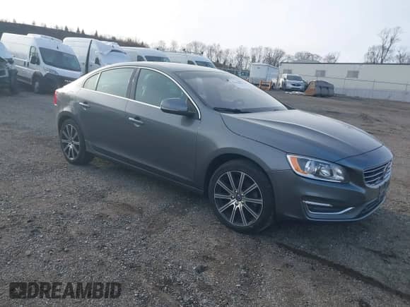 2017 Volvo S60 Inscription с VIN LYV402HKXHB137304, выставлен на аукционе IAAI как лот 41415830 с пробегом 140 598 миль миль и . История ставок и продаж доступна на DreamBid. Изображение 1.
