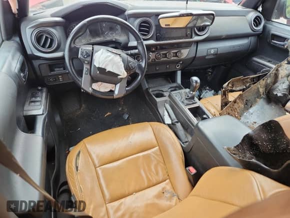 2016 Toyota Tacoma SR with VIN 5TFCZ5AN7GX028275, listed as a Copart auction lot 86123455 with 107,917 mi miles and Salvage title. Bid and sale history available at DreamBid. Image 8.