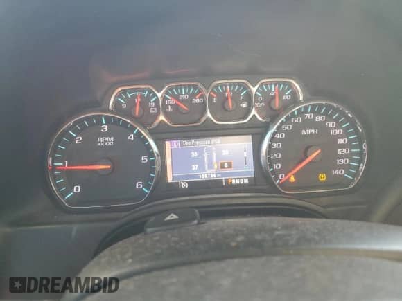 2015 Chevrolet Suburban LS с VIN 1GNSCHKC9FR113138, выставлен на аукционе Copart как лот 47116765 с пробегом 196 796 миль миль и Списание • Salvage title. История ставок и продаж доступна на DreamBid. Изображение 9.