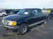 2004 Ford F-150 XL z VIN 2FTRX17254CA75064, wystawiony jako IAAI lot #42710599 z przebiegiem 196 110 mil mil oraz . Historia ofert i sprzedaży dostępna na DreamBid. Obrazek 2.