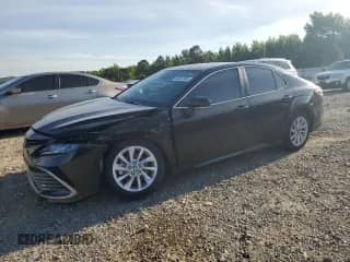 2023 Toyota Camry LE with VIN 4T1R11AK7PU084875, listed as a Copart auction lot 55857395 with 26,473 mi miles and Salvage title. Bid and sale history available at DreamBid. Image 1.