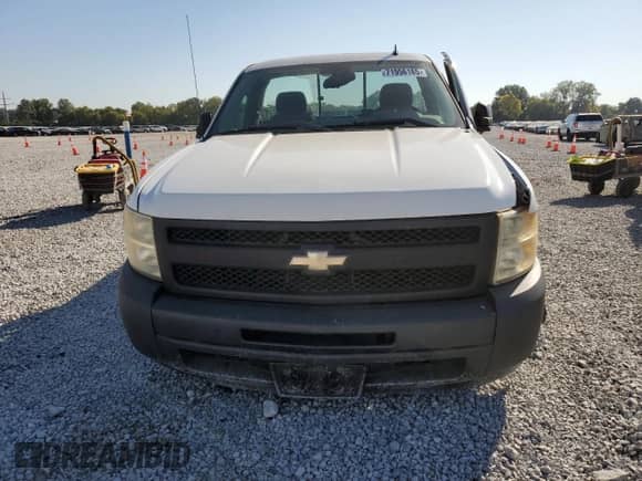 2009 Chevrolet Silverado 1500 Work Truck with VIN 1GCEC14C79Z130972, listed as a Copart auction lot 71956185 with 24,806 mi miles and Salvage title. Bid and sale history available at DreamBid. Image 5.