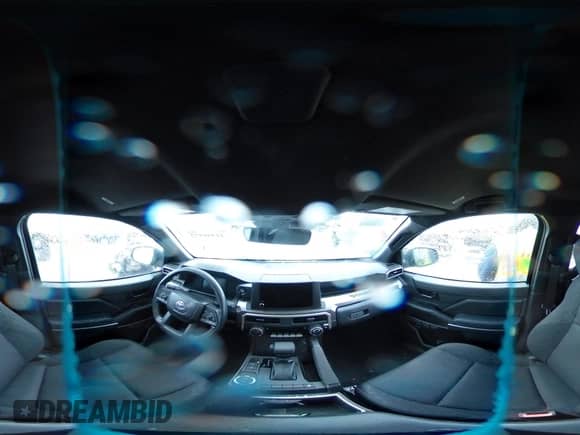 2024 Toyota Tacoma SR5 z VIN 3TMKB5FN3RM004833, wystawiony jako IAAI lot #41580572 z przebiegiem 7 039 mil mil oraz . Historia ofert i sprzedaży dostępna na DreamBid. Obrazek 19.