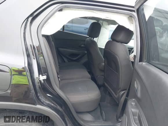 2020 Chevrolet Trax LS z VIN KL7CJNSB8LB035543, wystawiony jako IAAI lot #42670285 z przebiegiem 66 607 mil mil oraz . Historia ofert i sprzedaży dostępna na DreamBid. Obrazek 8.
