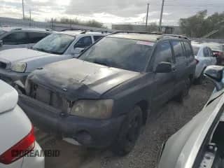 2006 Toyota Highlander w/3rd Row with VIN JTEEP21A260150443, listed as a Copart auction lot 67673905 with Not provided miles and Salvage title. Bid and sale history available at DreamBid. Image 1.