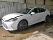 2025 Toyota Camry LE with VIN 4T1DAACK7SU552393, listed as a Copart auction lot 84417645 with 10,032 mi miles and Salvage title. Bid and sale history available at DreamBid. Image 1.