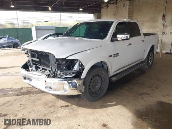 2017 Ram 1500 Limited z VIN 1C6RR7PT7HS592607, wystawiony jako IAAI lot #42147826 z przebiegiem 170 741 mil mil oraz . Historia ofert i sprzedaży dostępna na DreamBid. Obrazek 2.