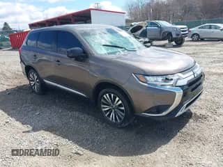 2020 Mitsubishi Outlander ES с VIN JA4AZ3A33LZ015378, выставлен на аукционе IAAI как лот 41887351 с пробегом 113 349 миль миль и . История ставок и продаж доступна на DreamBid. Изображение 1.