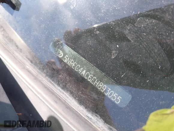 2014 Hyundai Sonata Limited z VIN 5NPEC4AC6EH893055, wystawiony jako IAAI lot #43336923 z przebiegiem 242 172 mil mil oraz . Historia ofert i sprzedaży dostępna na DreamBid. Obrazek 9.