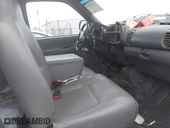 2001 Dodge 1500 with VIN 1B7HF16Y41S287918, listed as a IAAI auction lot 42183112 with Not provided miles and . Bid and sale history available at DreamBid. Image 5.