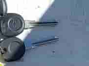 2010 Chevrolet Suburban LT z VIN 1GNUCJE04AR251342, wystawiony jako IAAI lot #42851505 z przebiegiem 243 731 mil mil oraz . Historia ofert i sprzedaży dostępna na DreamBid. Obrazek 11.