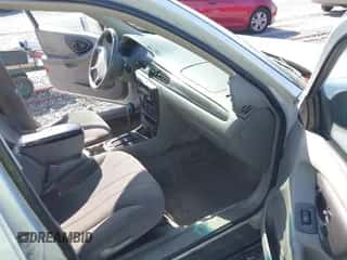 2004 Chevrolet Malibu Classic z VIN 1G1ND52F34M519110, wystawiony jako IAAI lot #42480182 z przebiegiem Nie podano mil oraz . Historia ofert i sprzedaży dostępna na DreamBid. Obrazek 5.