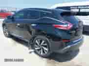 2018 Nissan Murano SV z VIN 5N1AZ2MG7JN106927, wystawiony jako IAAI lot #42299846 z przebiegiem 126 248 mil mil oraz . Historia ofert i sprzedaży dostępna na DreamBid. Obrazek 3.