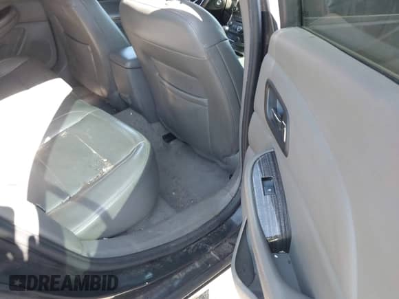 2015 Chevrolet Malibu LT с VIN 1G11E5SX5FF336318, выставлен на аукционе IAAI как лот 43283718 с пробегом 138 775 миль миль и . История ставок и продаж доступна на DreamBid. Изображение 8.