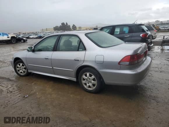 2002 Honda Accord EX с VIN JHMCG66082C027725, выставлен на аукционе Copart как лот 45099855 с пробегом 71 172 миль миль и Чистый • Clean title. История ставок и продаж доступна на DreamBid. Изображение 2.