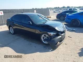 2008 BMW 3 Series 328i with VIN WBAVA33518P142868, listed as a IAAI auction lot 43353306 with 190,698 mi miles and . Bid and sale history available at DreamBid. Image 1.