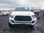 2016 Toyota Tacoma SR5 с VIN 3TMAZ5CN2GM010468, выставлен на аукционе IAAI как лот 40930905 с пробегом 107 994 миль миль и . История ставок и продаж доступна на DreamBid. Изображение 12.
