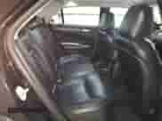 2018 Chrysler 300 Touring с VIN 2C3CCARG4JH292277, выставлен на аукционе Copart как лот 60992355 с пробегом 105 908 миль миль и Списание • Salvage title. История ставок и продаж доступна на DreamBid. Изображение 10.